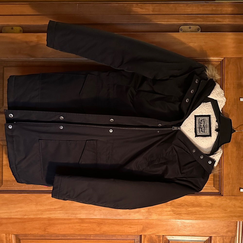 Levi's Black Puffer Jacket